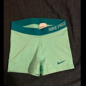 Nike pro Shorts